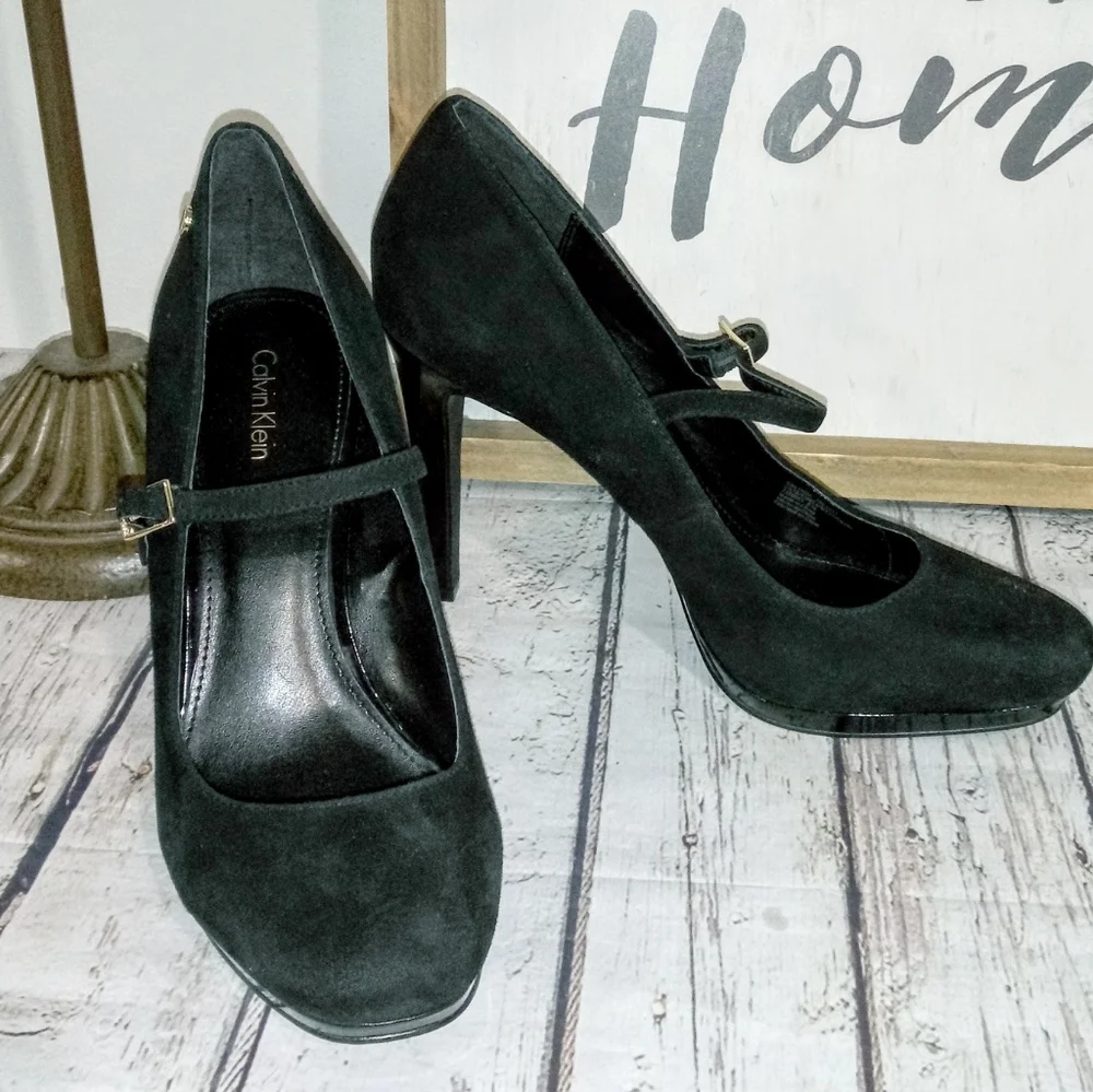 Calvin Klein Black Suede Stiletto Dress Pumps - Picture 4 of 13